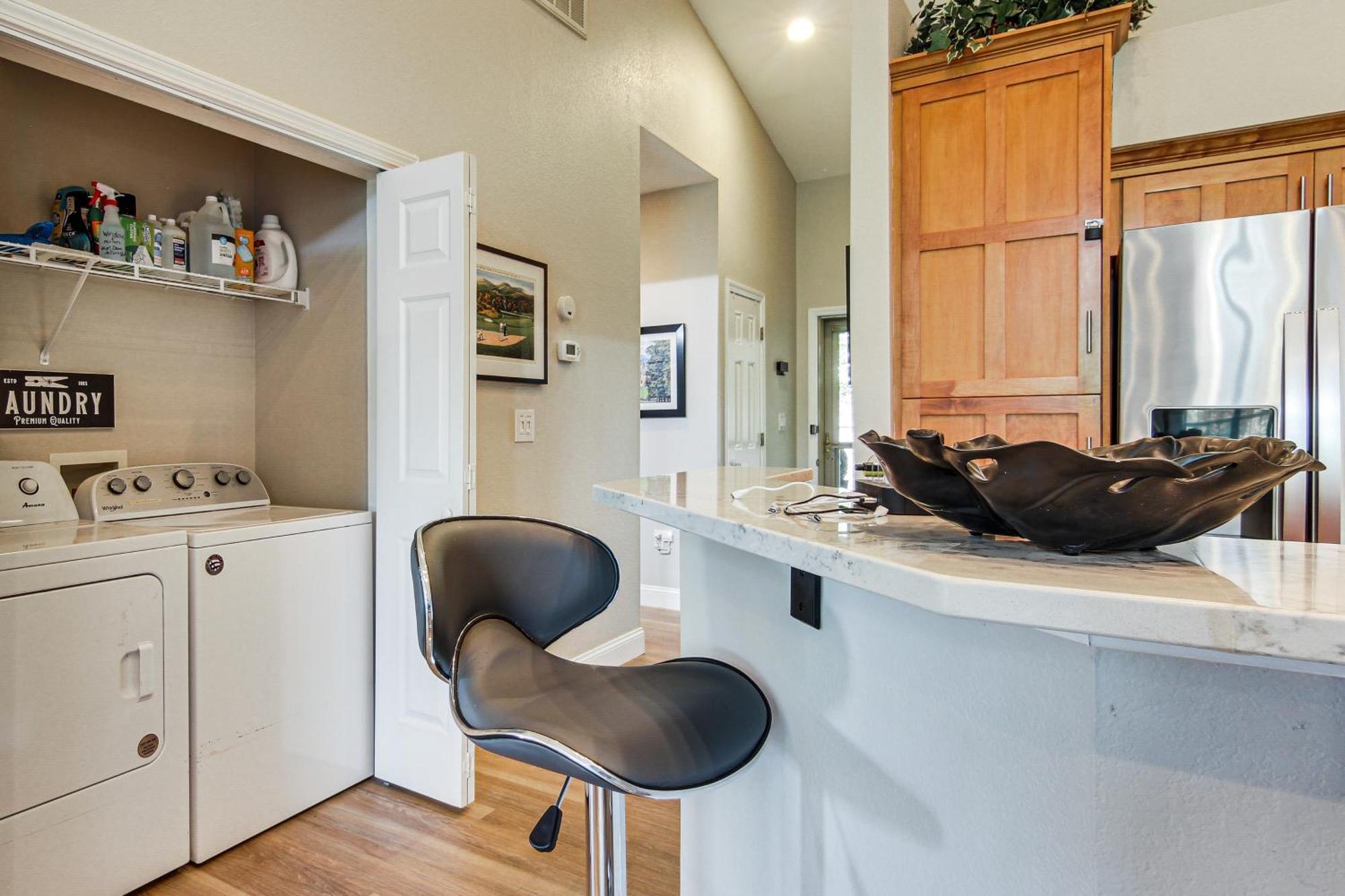 Lake Lure Condo With Resort Pool And Beach Access! Екстер'єр фото
